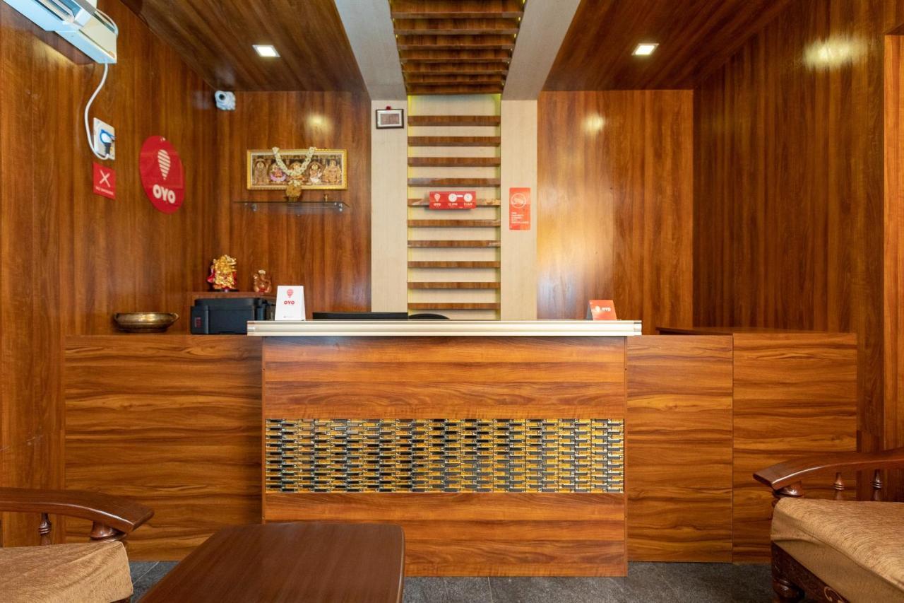 Oyo 17224 Swarnam Residency Hotel Chennai